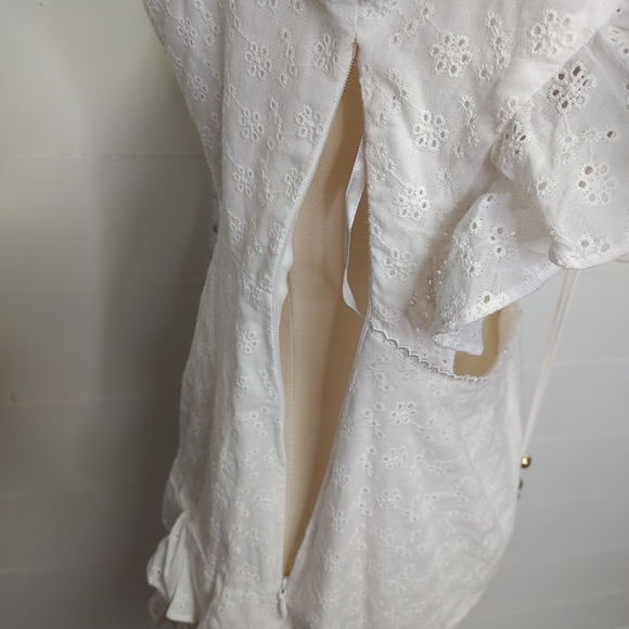 Sabo Luxe White Eyelet Ruffle Mini Dress Size 8 - Picture 10 of 14